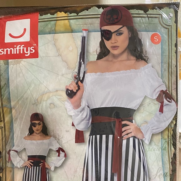 Pirate lady Halloween costume size S - Picture 2 of 2